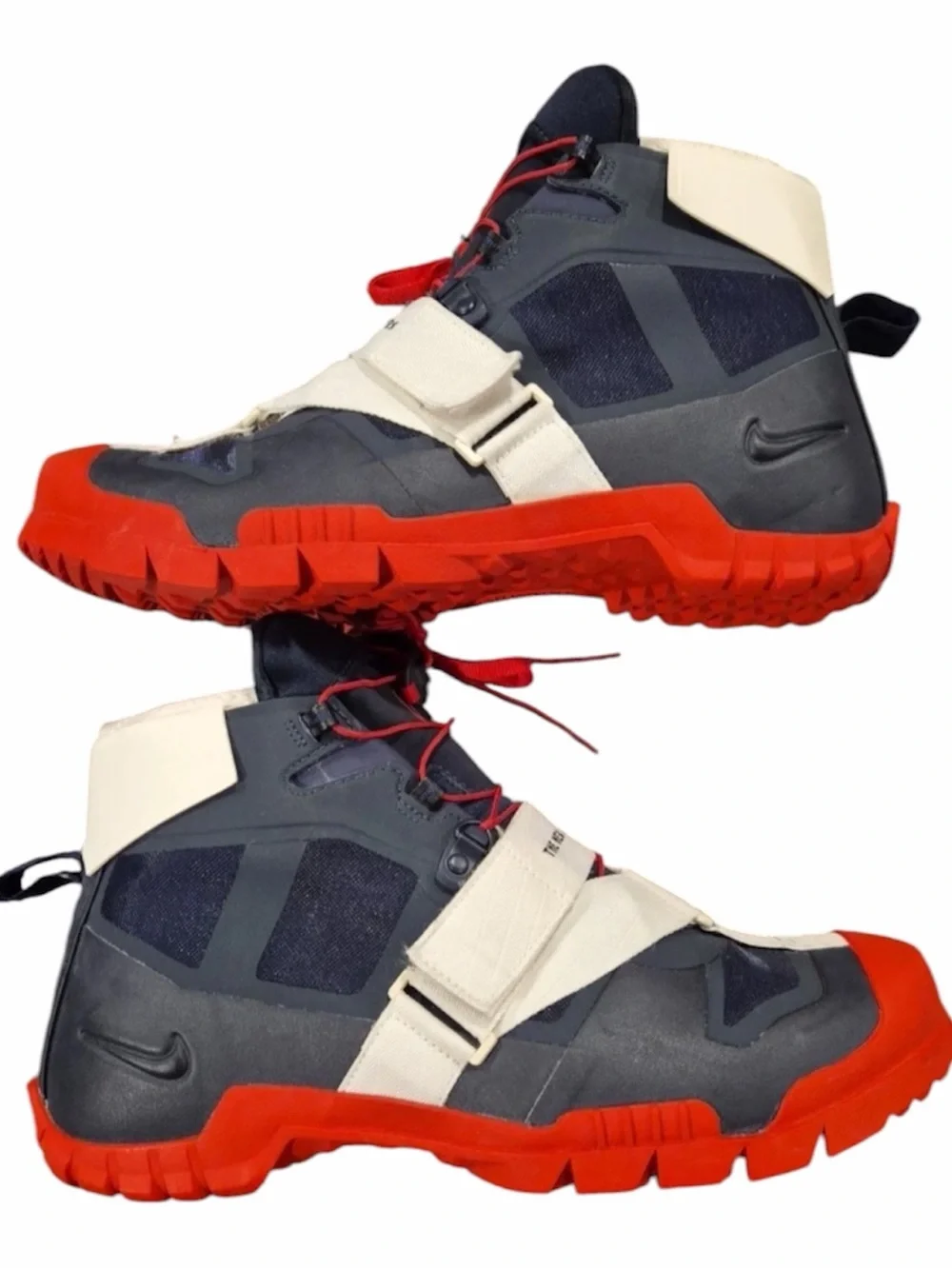 Nike SFB Mountain X Undercover Obsidian Red Boots BV4580-400 Mens Size 9.5 New